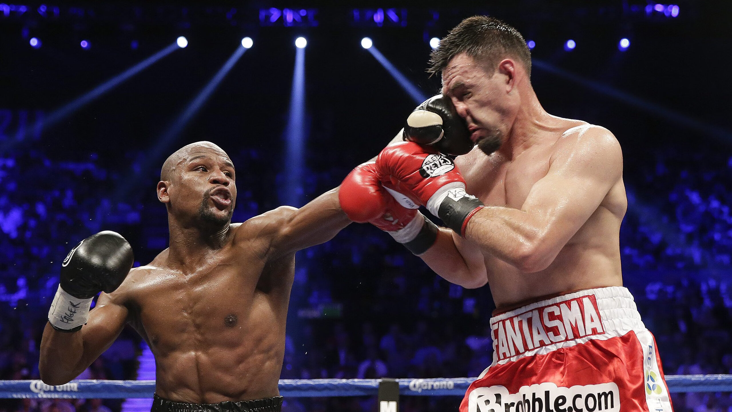 哈伦全力以赴赢得掌声不断